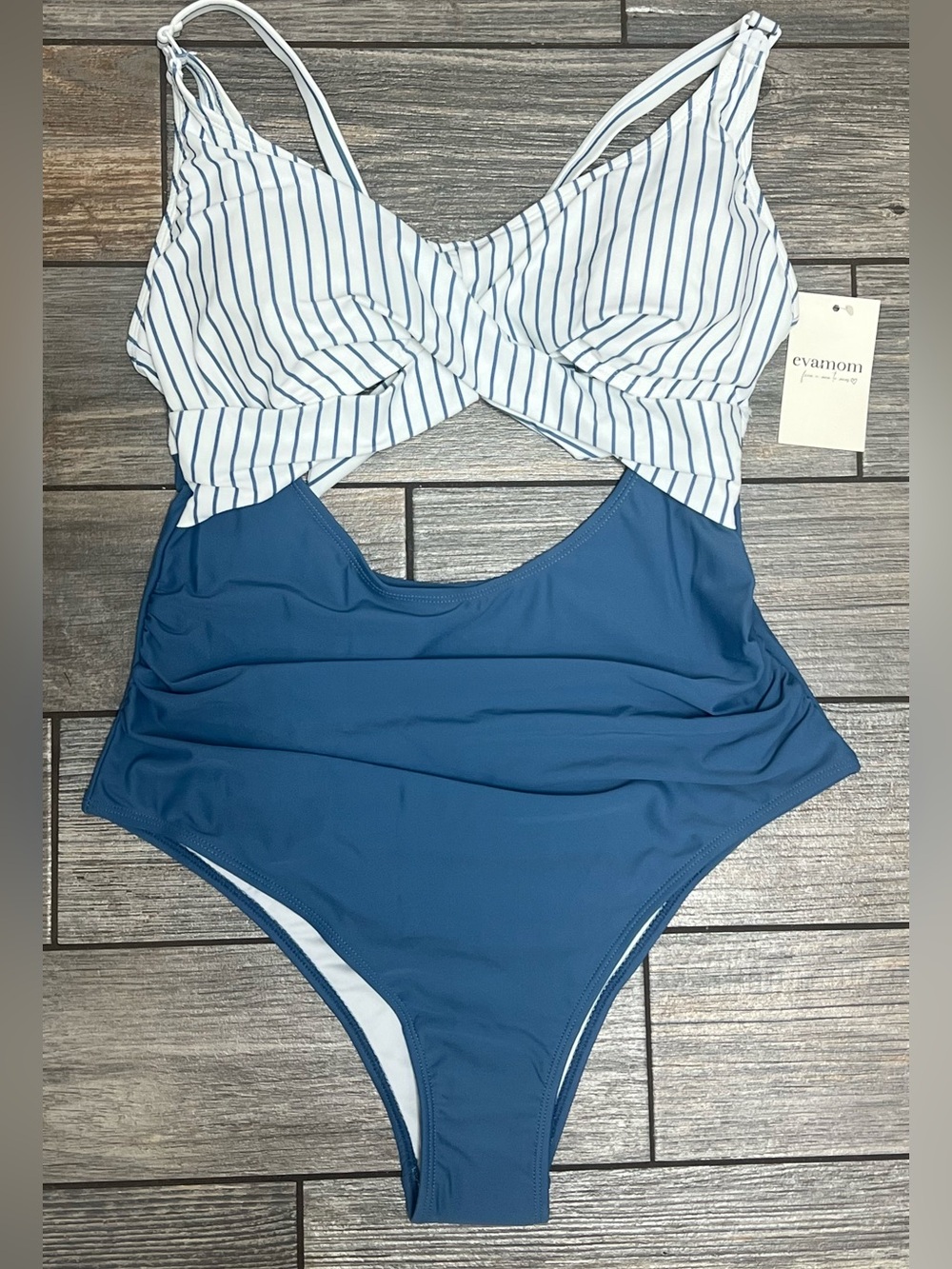 NWT Evamom - Breastfeeding Nursing Swimsuit Size Large Striped Blue Confidence